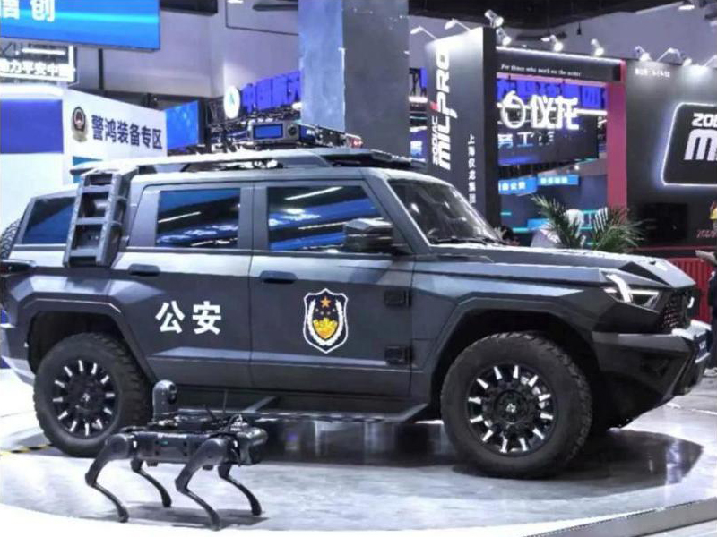 伽利略智能仿生机器人赋能警用安防领域