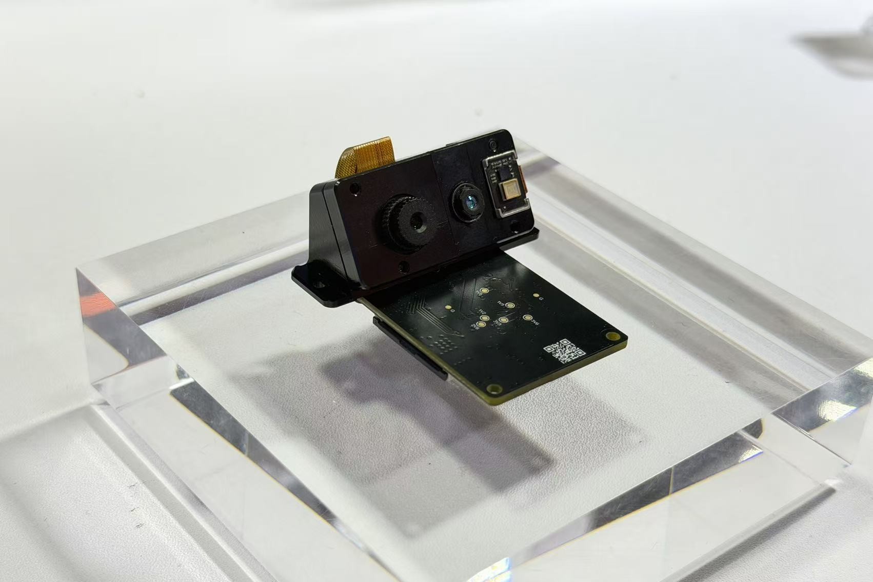 晶眸系列 纯固态全晰高精度3D空间解析模组