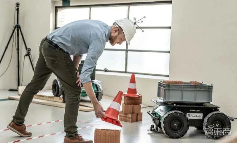 1594358678734546.jpg https://mmbiz.qpic.cn/sz_mmbiz_jpg/QS5UdK89q5l76PSx3GhOy0tR6ibRXu5s6fLCVrfghOVt4LgT83VzGrLvRuF2zI4ukCQU5qGr4BrIaZk8OnjusOw/640?wx_fmt=jpeg&wxfrom=5&wx_lazy=1&wx_co=1