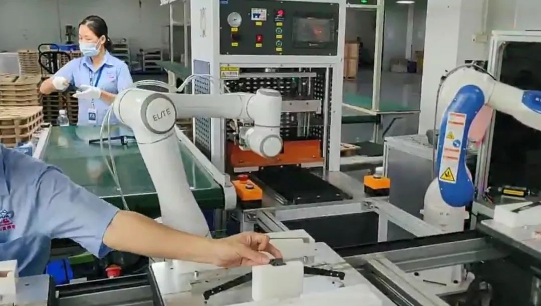 1595231824604922.jpg https://mmbiz.qpic.cn/mmbiz_jpg/LJiau2qPWAcWicVqibpzcg4iauibay90Gm6zU4KU3fPicZc7yo0K3gsiau2OdXpH4NbWMafDcFSZPQWMJ5tSGJJLBNwUQ/640?wx_fmt=jpeg&wxfrom=5&wx_lazy=1&wx_co=1